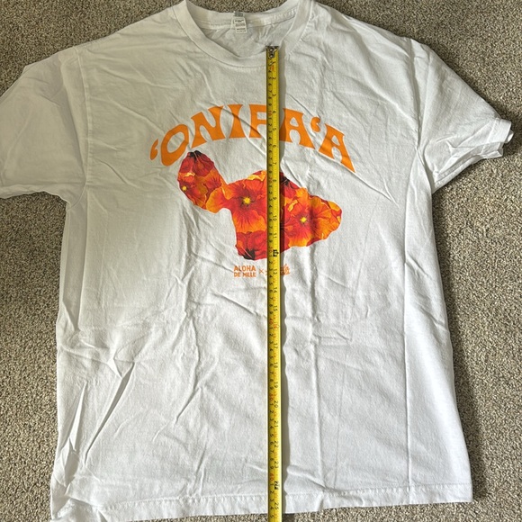 Aloha de Mele Maui T-shirt; Large - Picture 3 of 8